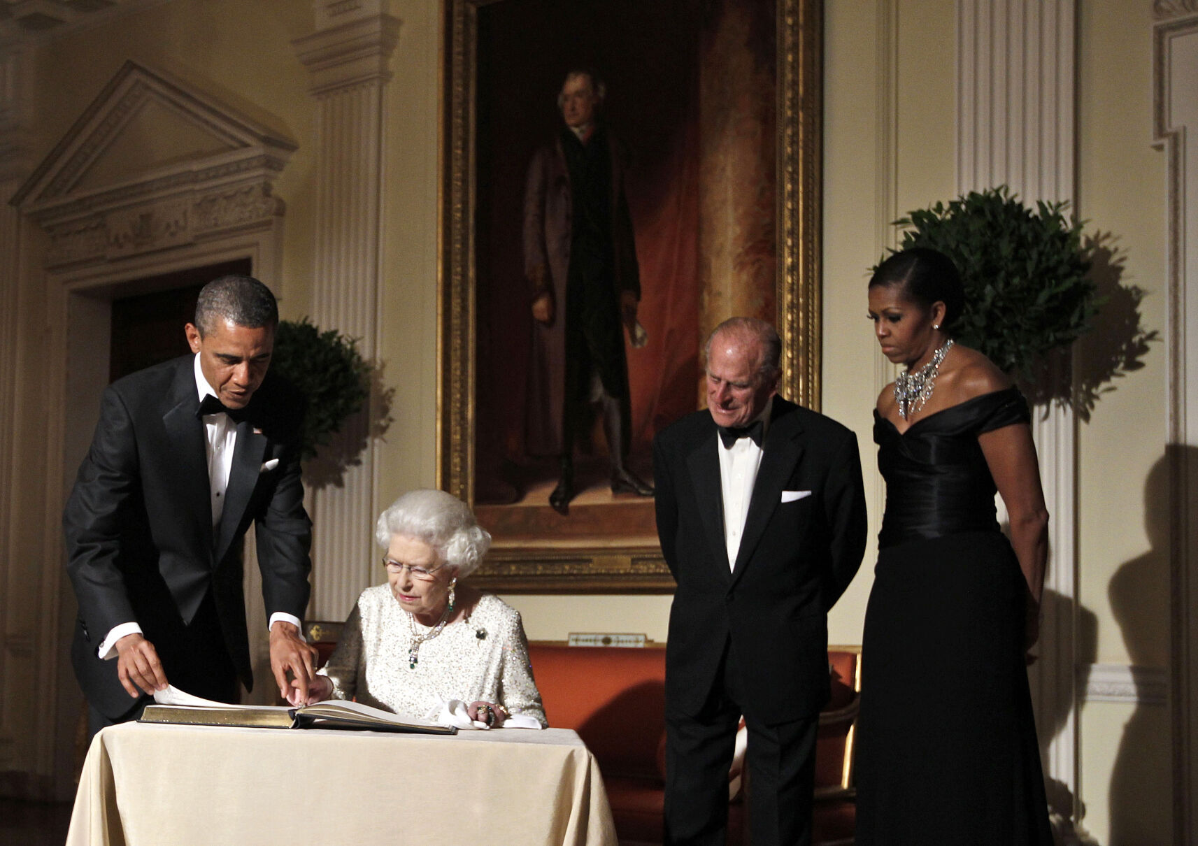 2011: Queen Elizabeth II and President Barack Obama